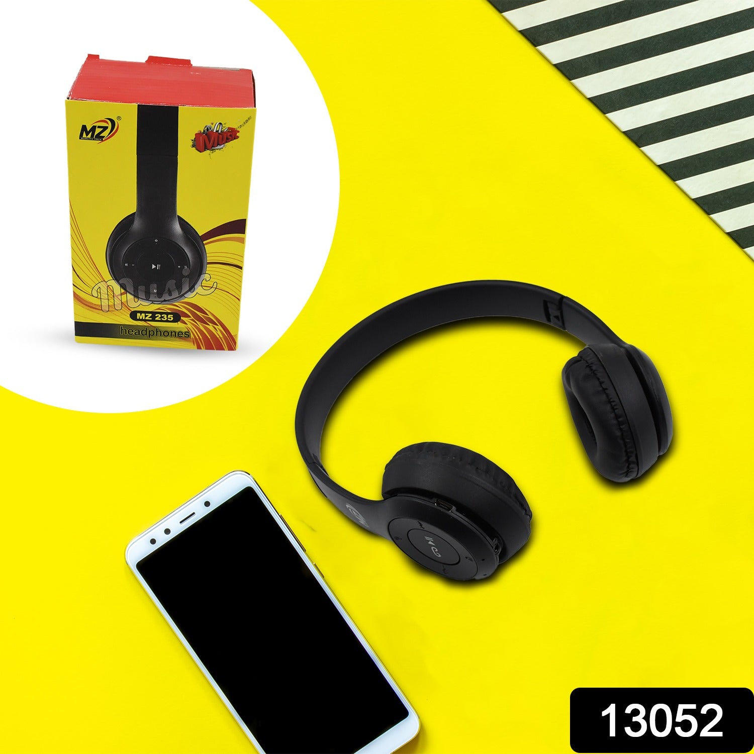 13052 Wireless Headphone Over The Head Bluetooth Headset Foldable Headband Hands-free with Calling Function (1 Pc) 13052 Wireless Headphone Over The Head Bluetooth Headset Foldable Headband Hands-free with Calling Function (1 Pc)